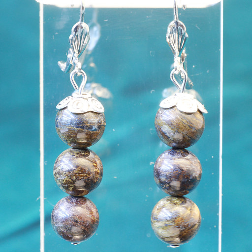 431101 - Серьги три шарика из бронзонита