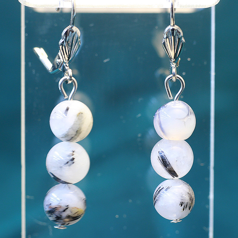 431153 - Серьги три шарика 8 мм из агата волосатика